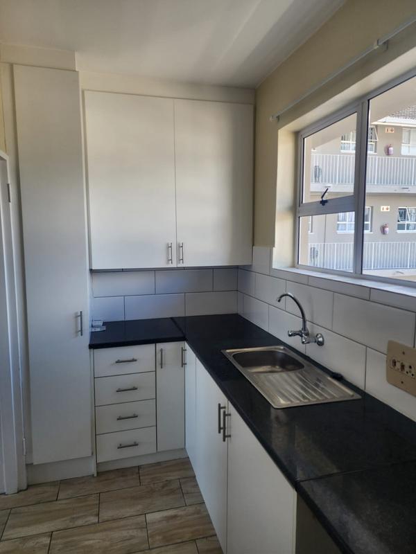 1 Bedroom Property for Sale in Somerset West Western Cape